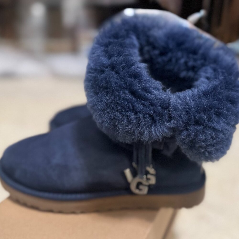 Blue UGG Sheepskin Suede Boots with Side Button - Size 6